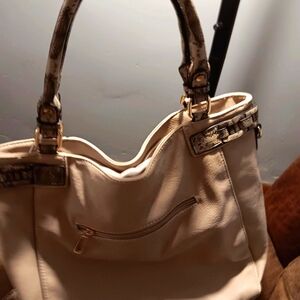 Flora and co leather handbags